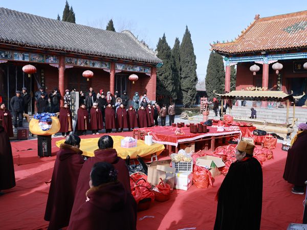 ����鿴��ϸ��Ϣ<br>���⣺������ʽ �Ķ�������3