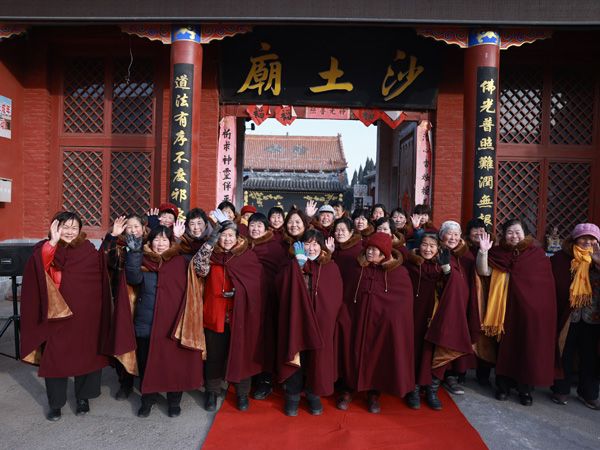 ����鿴��ϸ��Ϣ<br>���⣺������ʽ �Ķ�������18